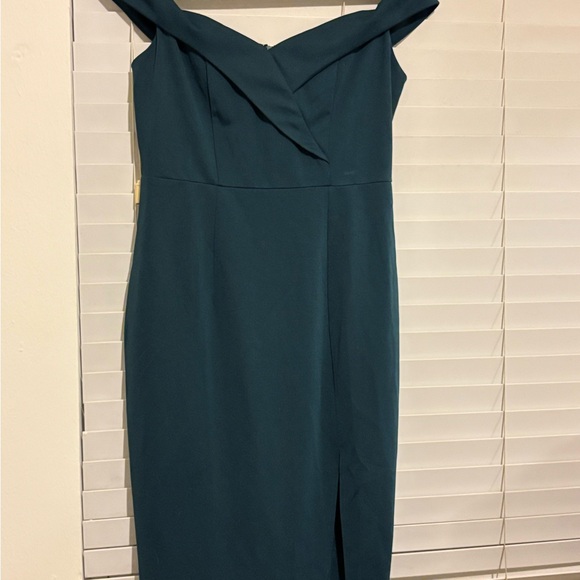 Elegant Off-Shoulder Teal Dress - Picture 2 of 2